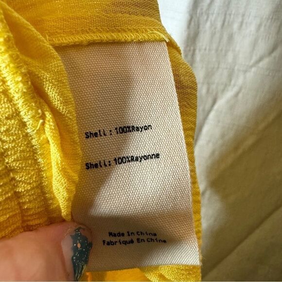 L’agence bright yellow flowy lightweight crinkle wide leg pants size small NEW - Picture 6 of 10